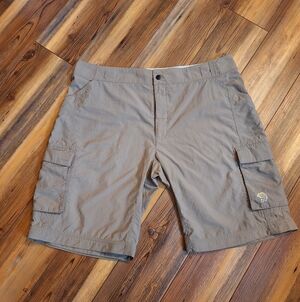 Mountain Hardwear Mens Tan Nylon Cargo Rugged Outdoor Shorts XL Hiking